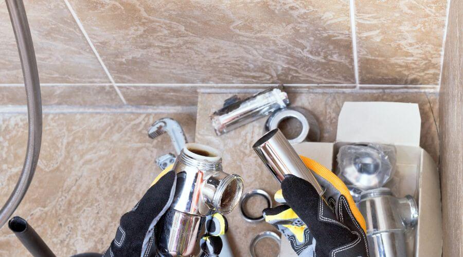 Professional gutter cleaning in Bellville, OH
